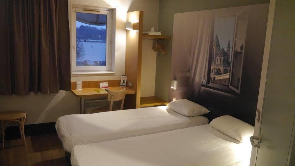 Ibis Budget Caen Memorial Saint-Contest Exterior foto