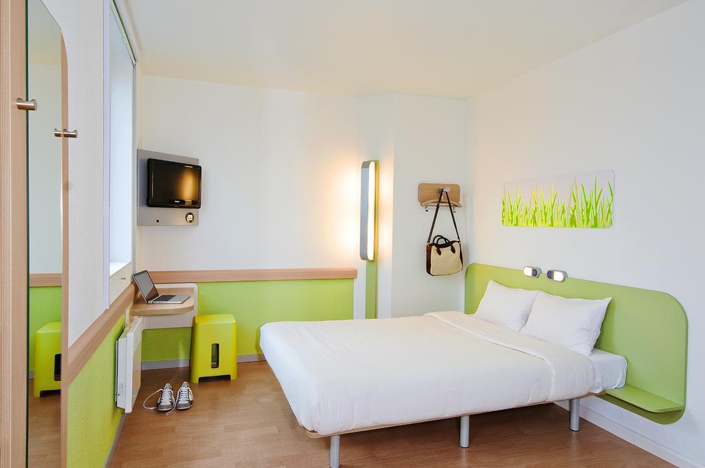 Ibis Budget Caen Memorial Saint-Contest Exterior foto